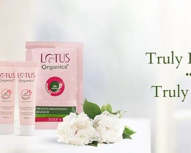 Lotus Organics Facial Kit