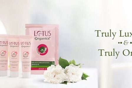 Lotus Organics Facial Kit